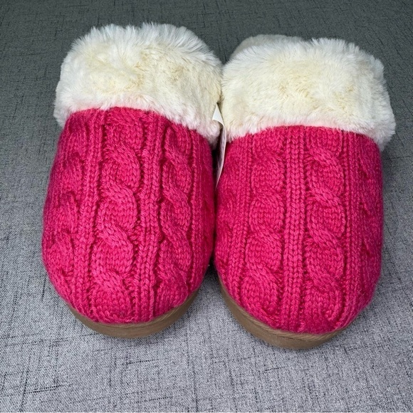 J. Crew Pink Cable Knit Fur Slippers 7 8 9 NWT - Picture 9 of 15